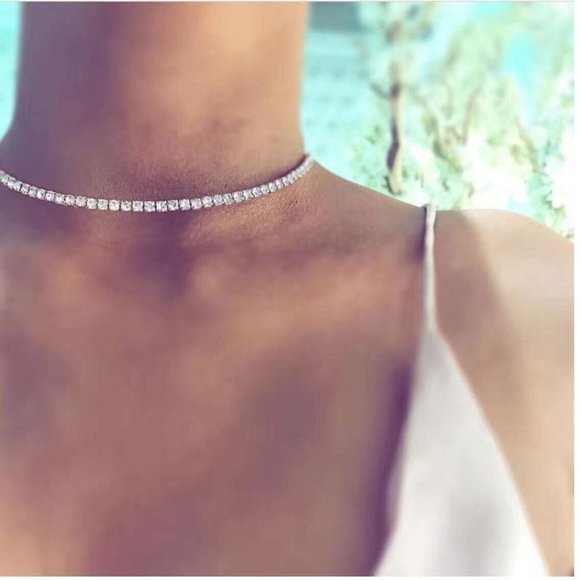 LiveChicStyle Jewelry - Gorgeous Rhinestone Choker